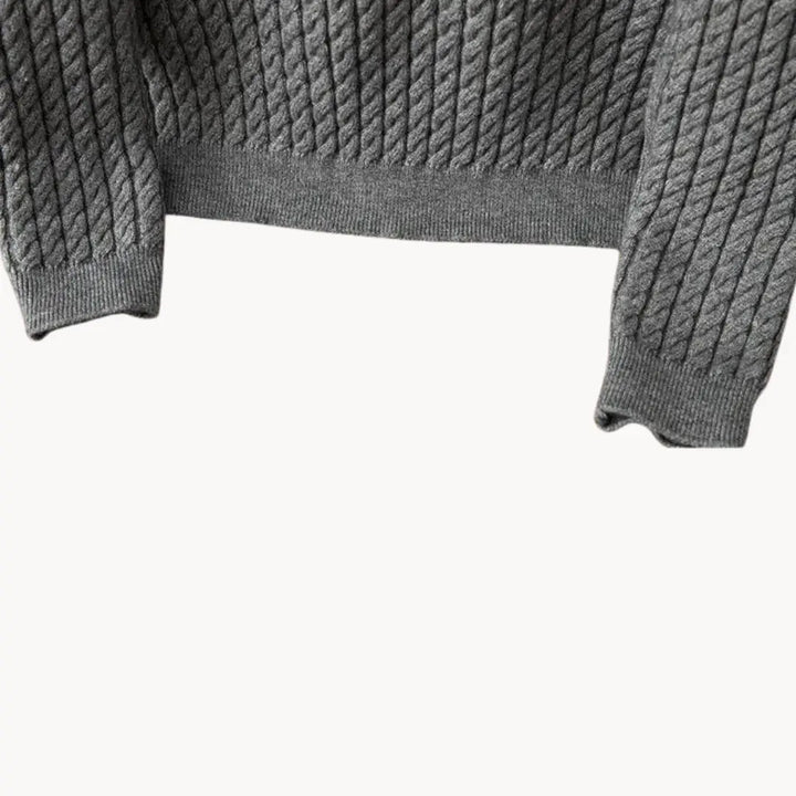 Cian - Classic Round Neck Sweater