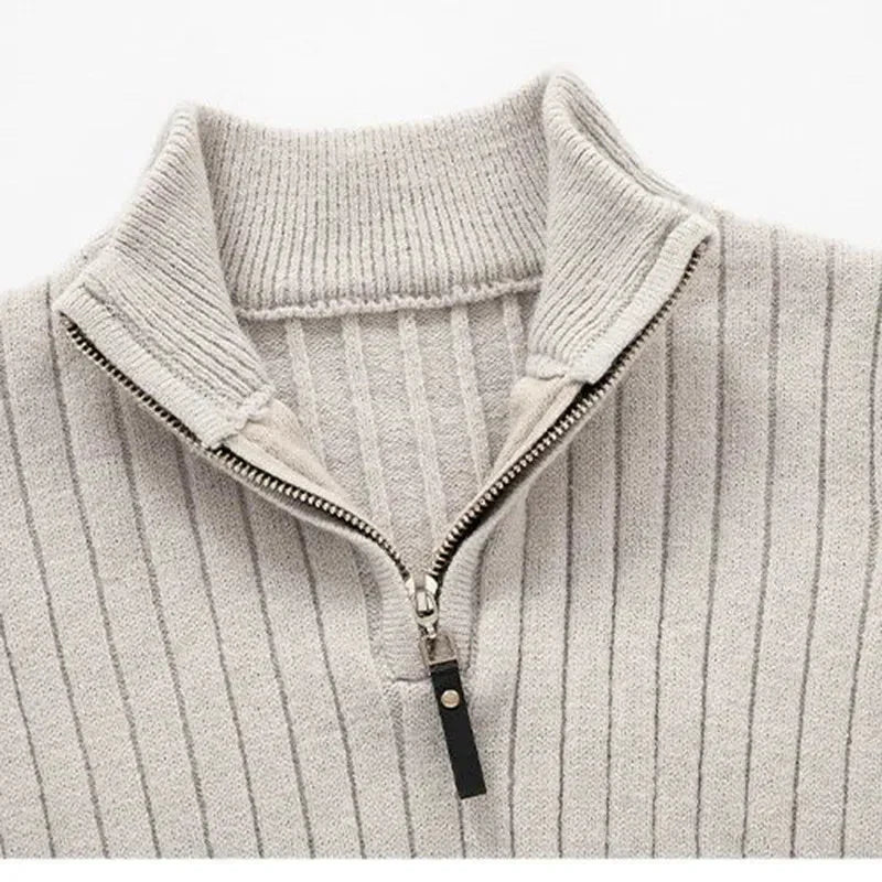 Tadhg - Chic Half-Zip Sweater