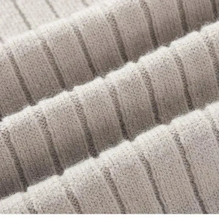 Tadhg - Chic Half-Zip Sweater