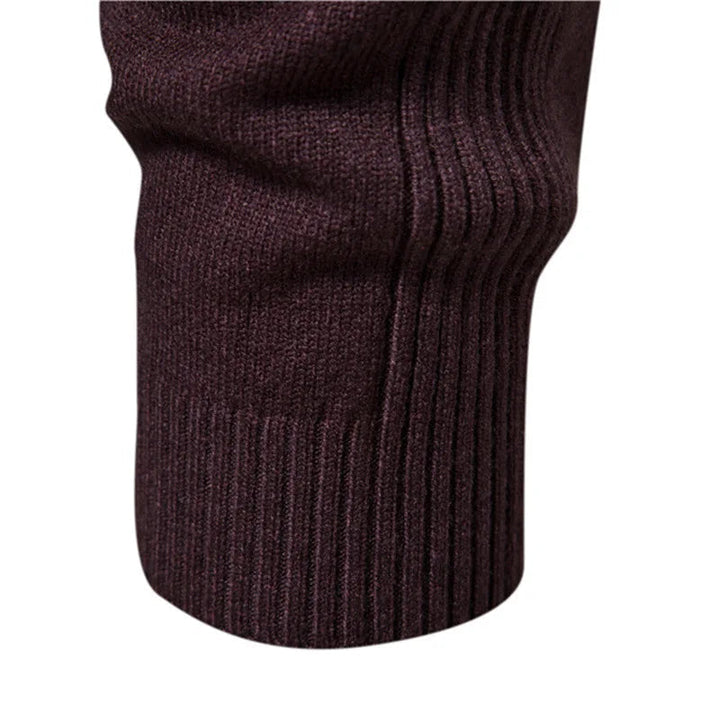 Seán - Chic High Neck Sweater