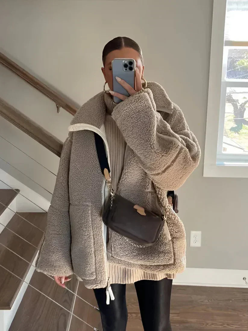 Aoife - Sophisticated Chic Coat