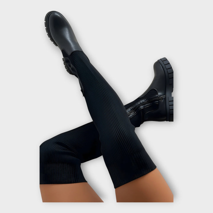 Éabha - Chic Minimalist Ankle Boots