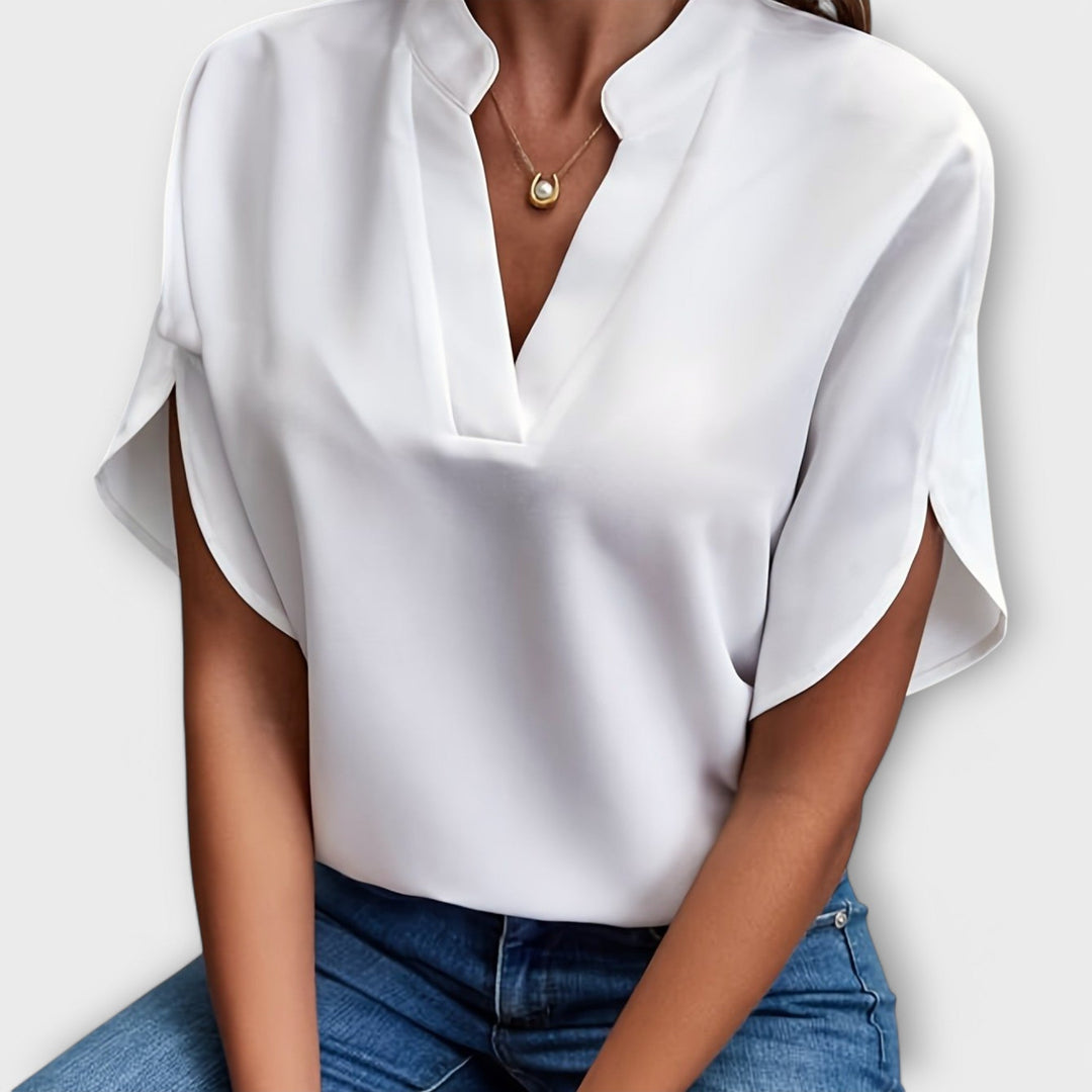 Aoife - Airy Chic Blouse