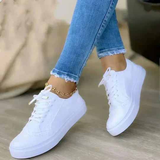 Aobhnait - Chic Lace-Up Sneakers