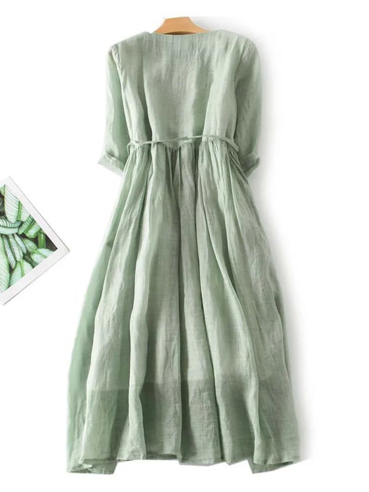 Gráinne - Elegant Long Minimalist Dress