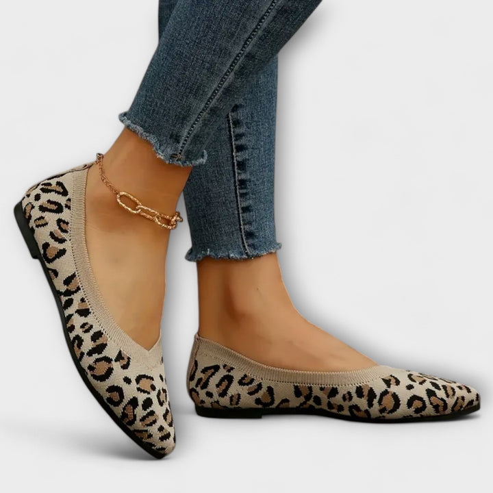 Deirbhile - Leopard-Patterned Ballet Flats