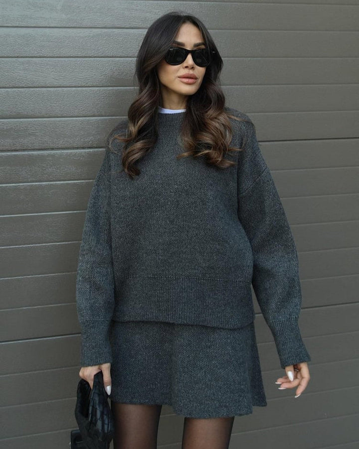 Ríona - Stylish Fall Ensemble