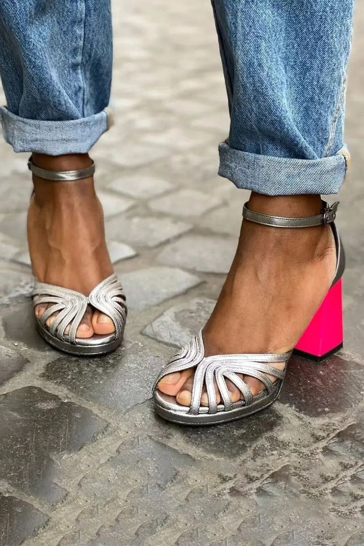 Aoibhín - Glossy Fuchsia Sandals