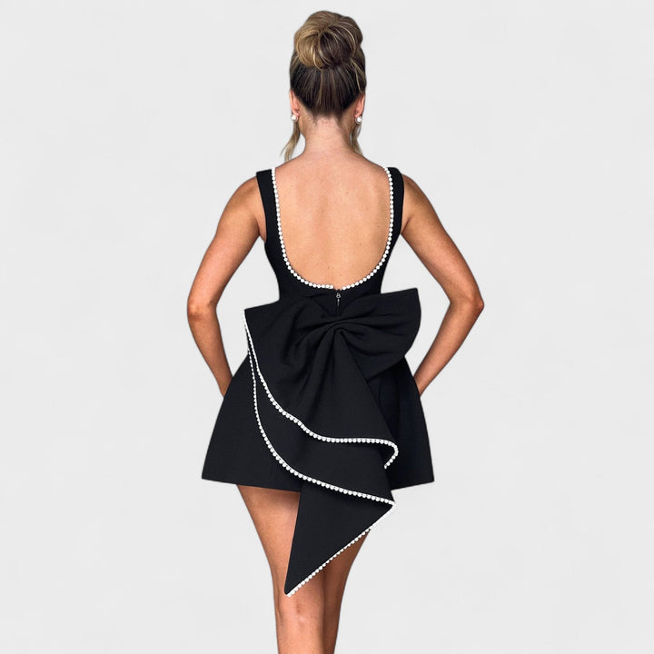 Éilis - Chic Mini Dress