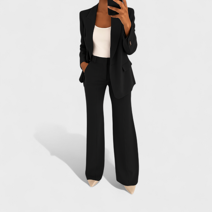 Éilis - Sophisticated Chic Suit