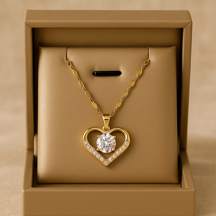 Saoirse - Gold Heart Necklace