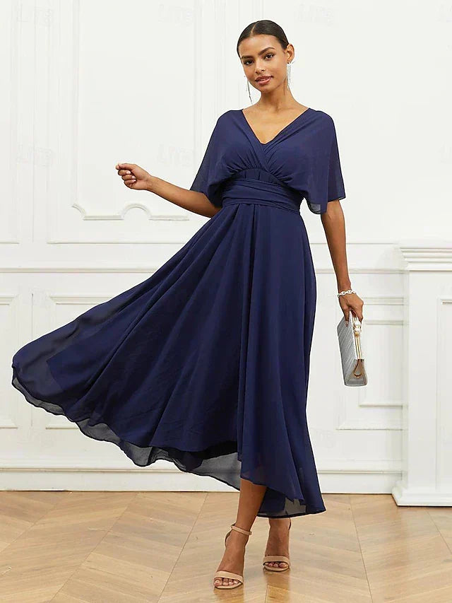 Fiona - Chic Midi Dress