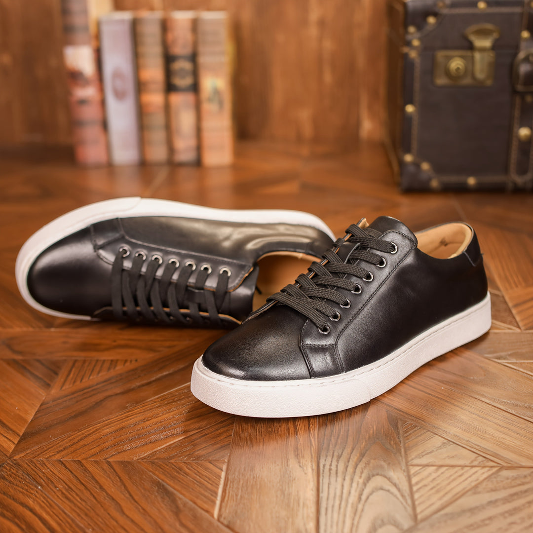 Seán - Chic Low-Profile Footwear