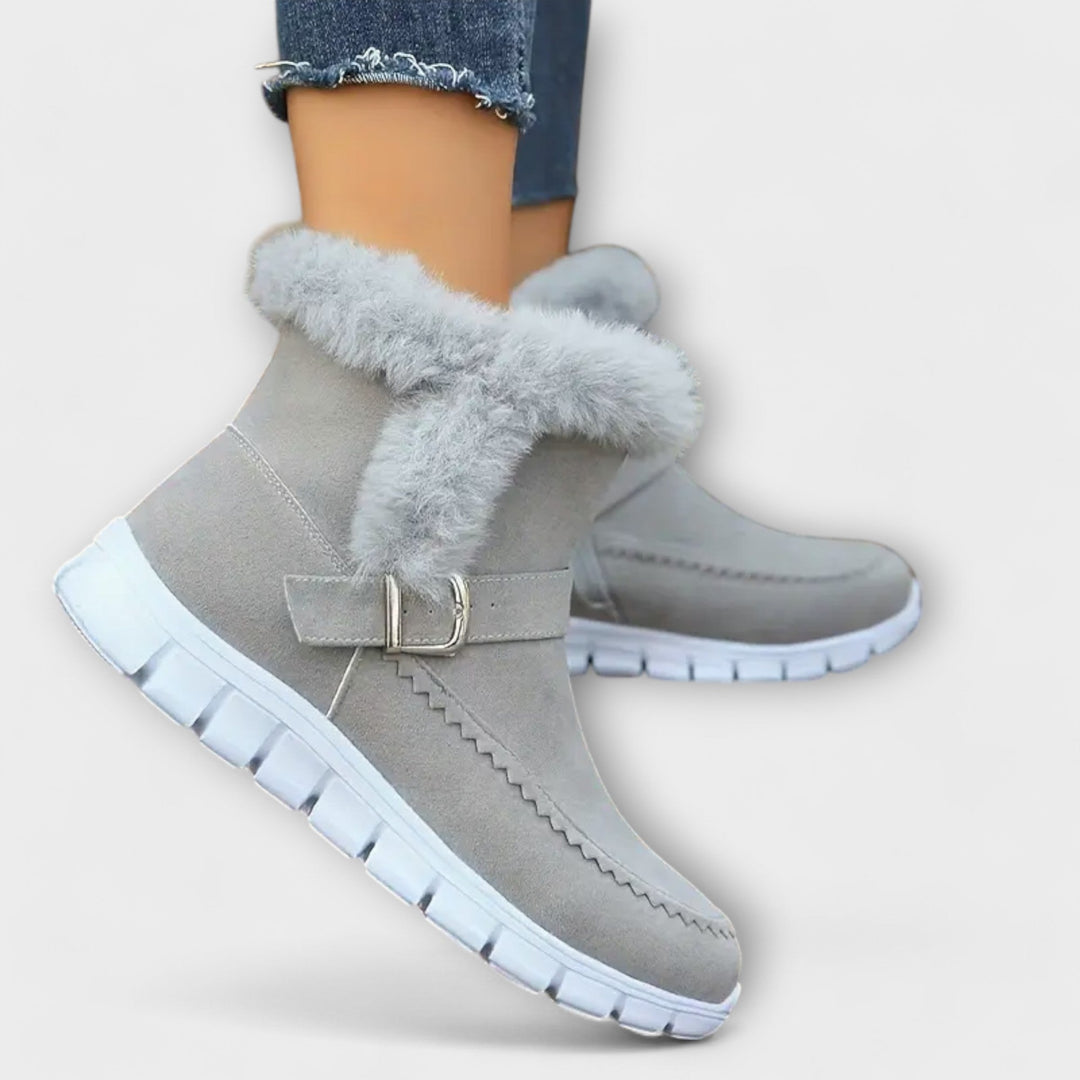 Sadhbh - Classic Lined Chelsea Boots