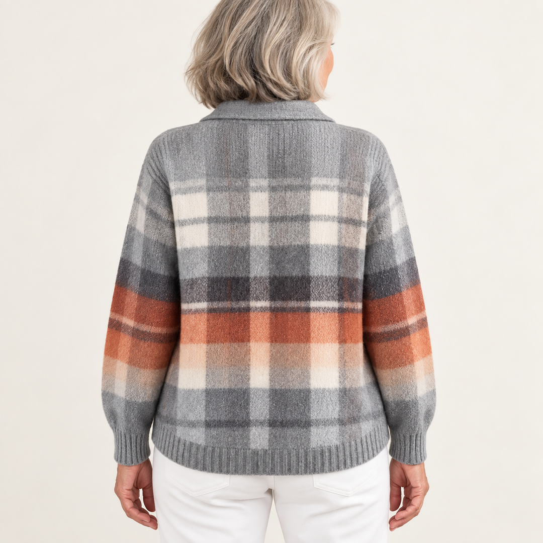 ELIRA™ - CHECKED HOODIE BLOUSE IN SOFT TONES