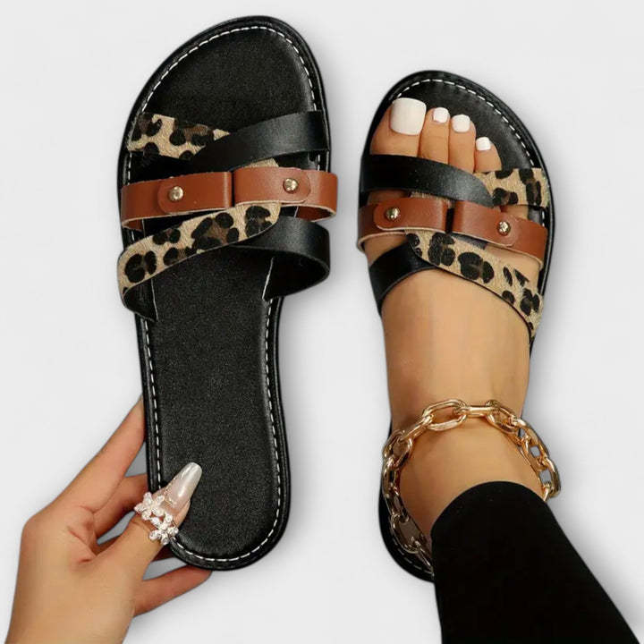 Éilis - Sandals with Leopard Print