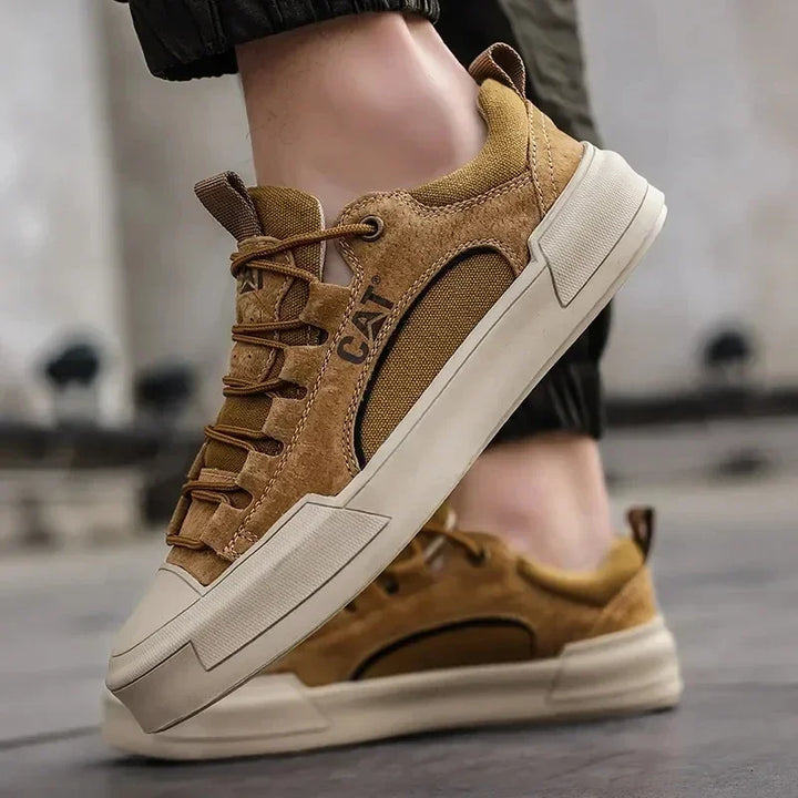 Oisín - Chic Sneakers