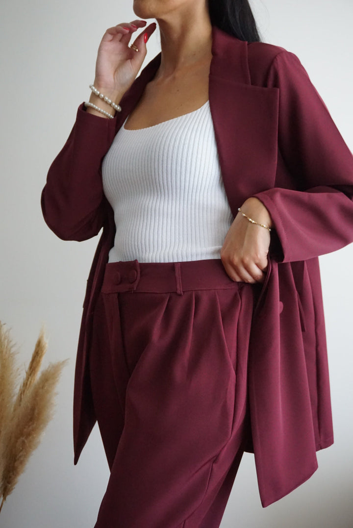 Muirgheal - Stylish Oversized Ensemble