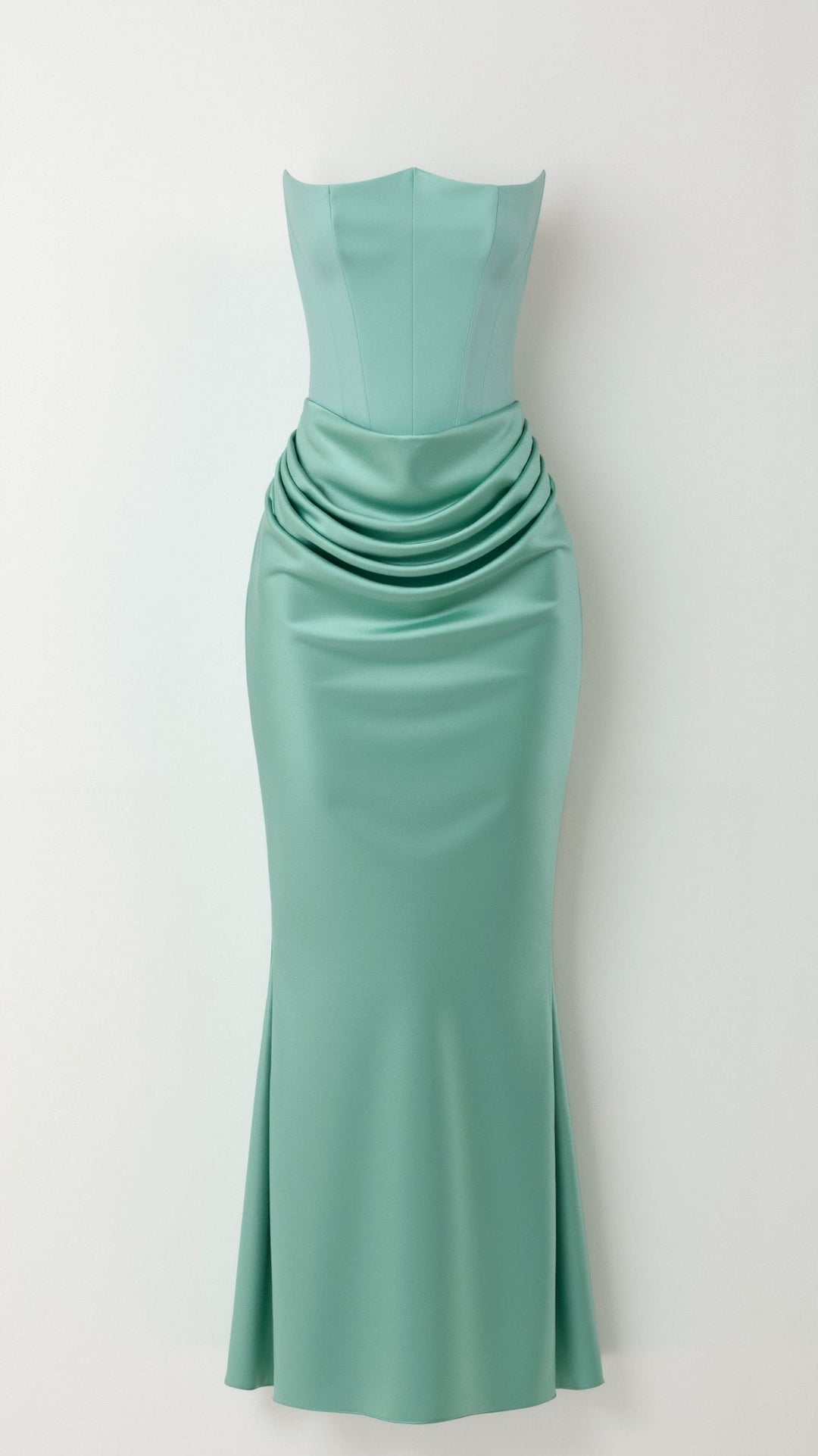 Aveen - Graceful Maxi Dress