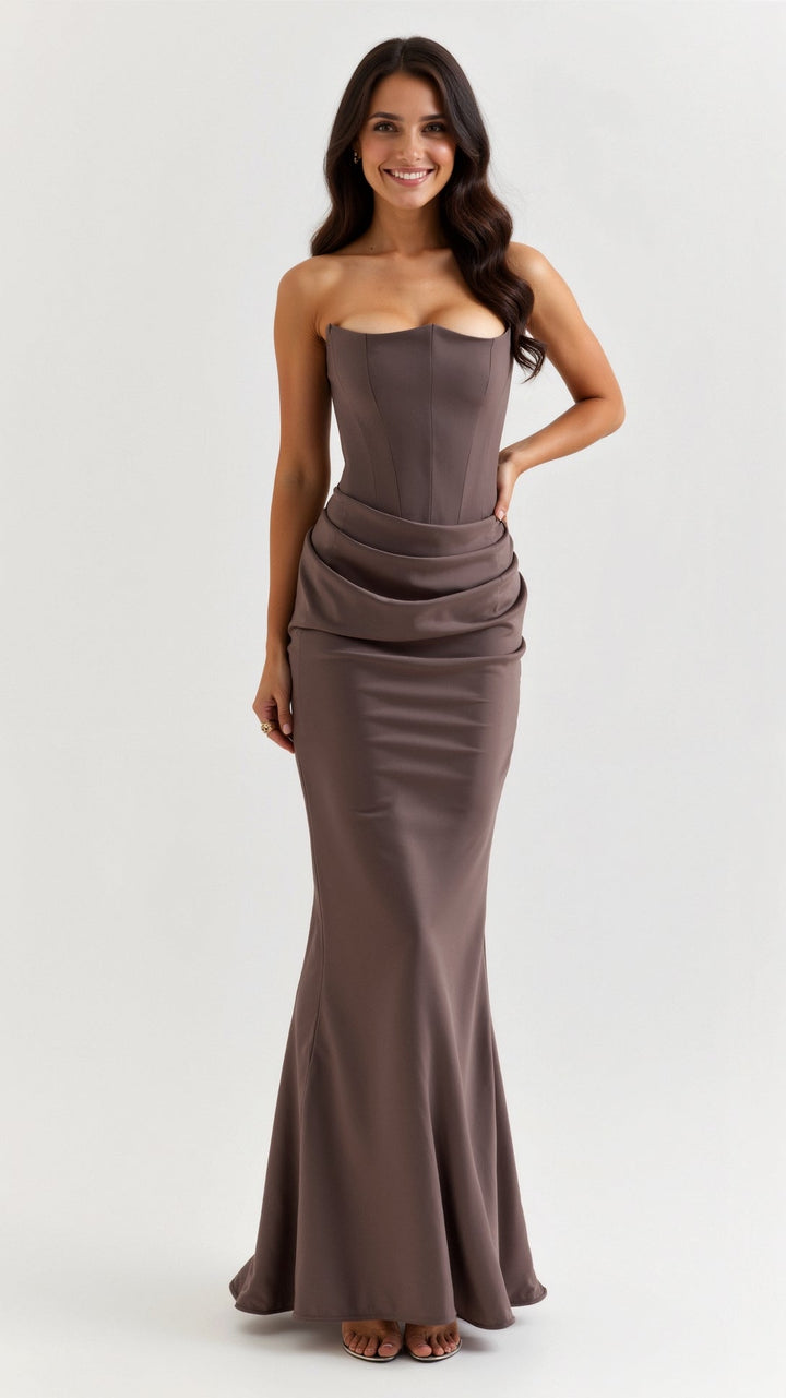 Aveen - Graceful Maxi Dress