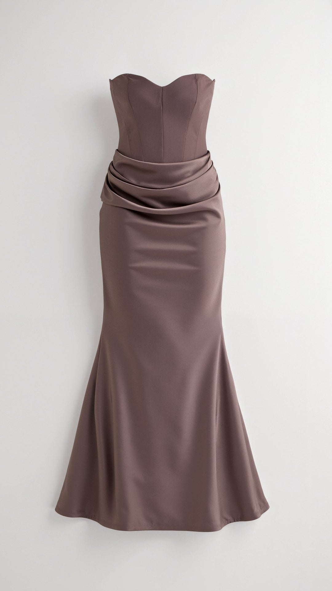 Aveen - Graceful Maxi Dress