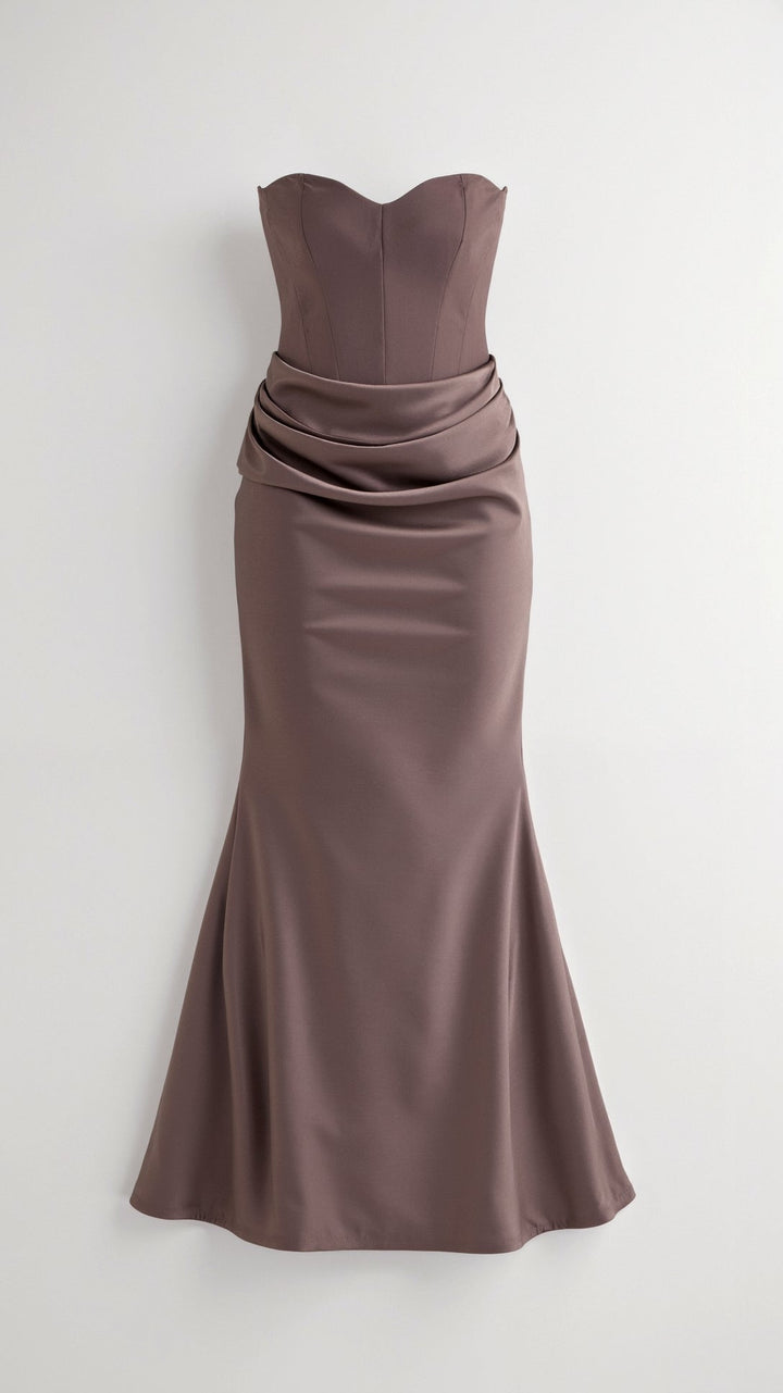 Aveen - Graceful Maxi Dress