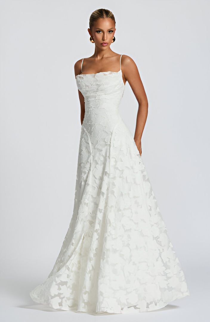 Ailbhe - Elegant Long Gown