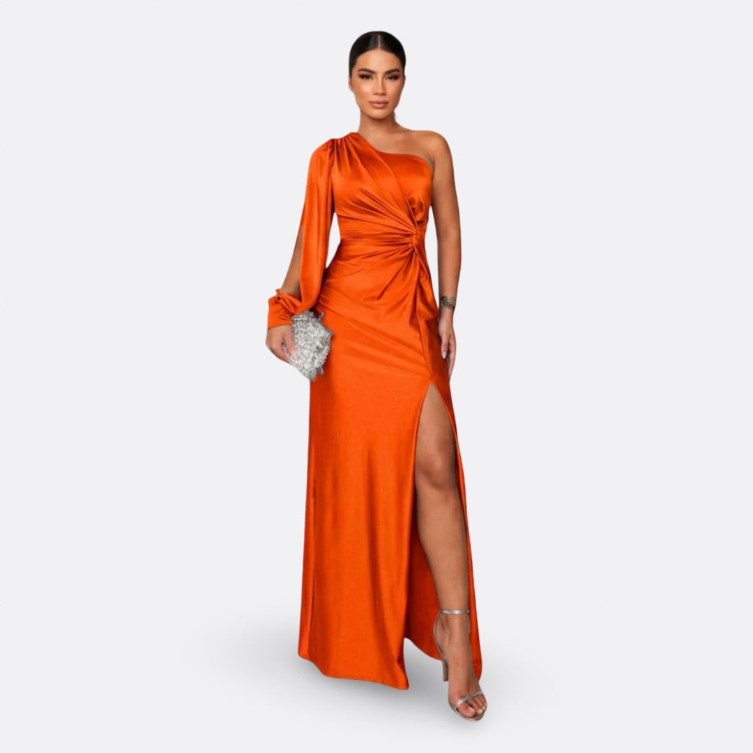 Concepta - Chic Maxi Dress