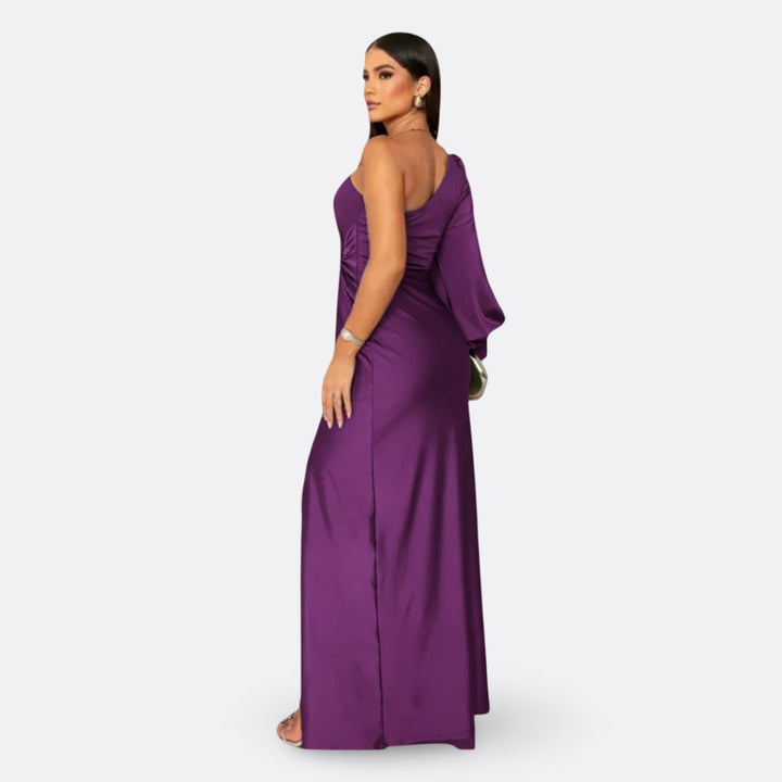 Concepta - Chic Maxi Dress