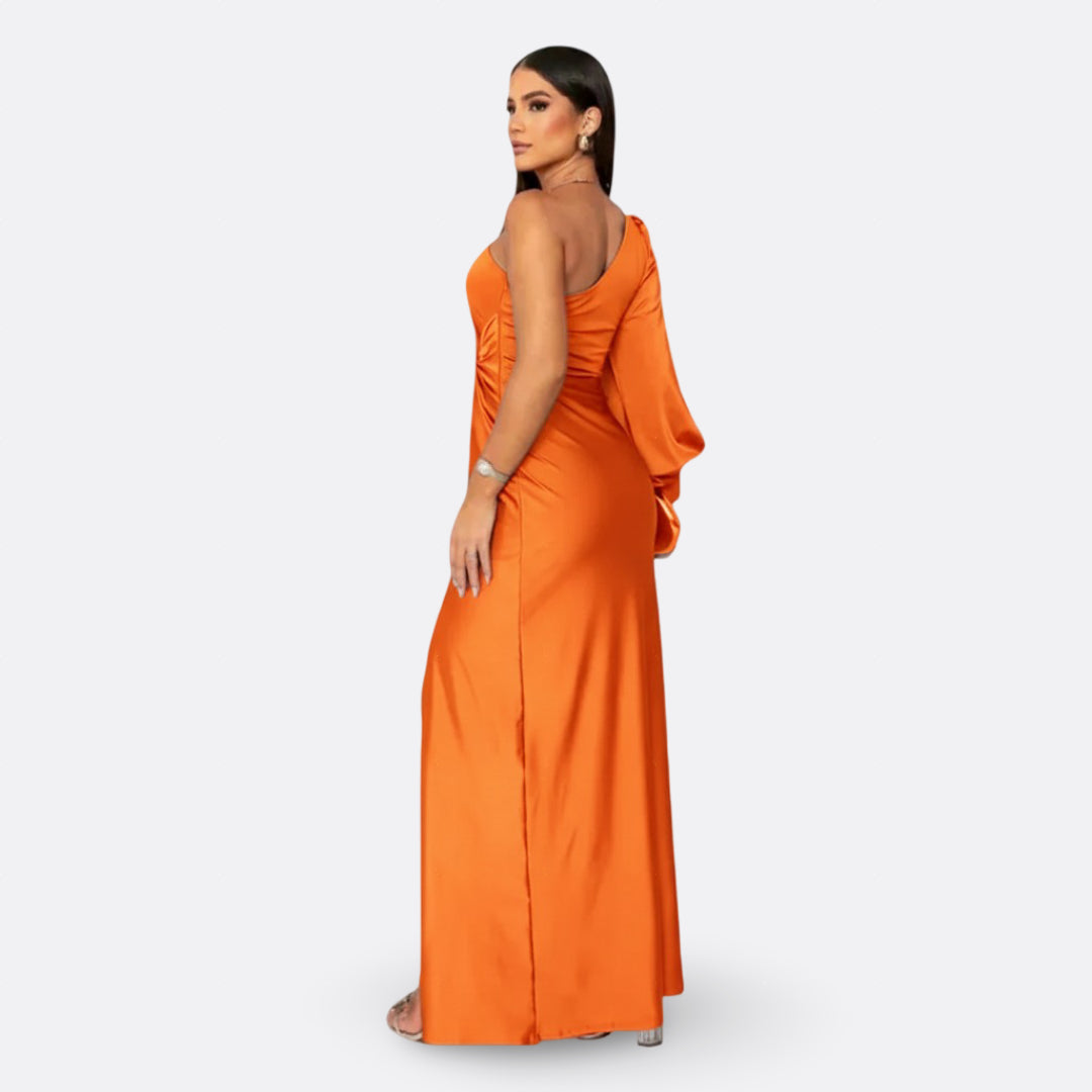 Concepta - Chic Maxi Dress