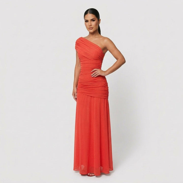 Ailís - Sophisticated Maxi Dress