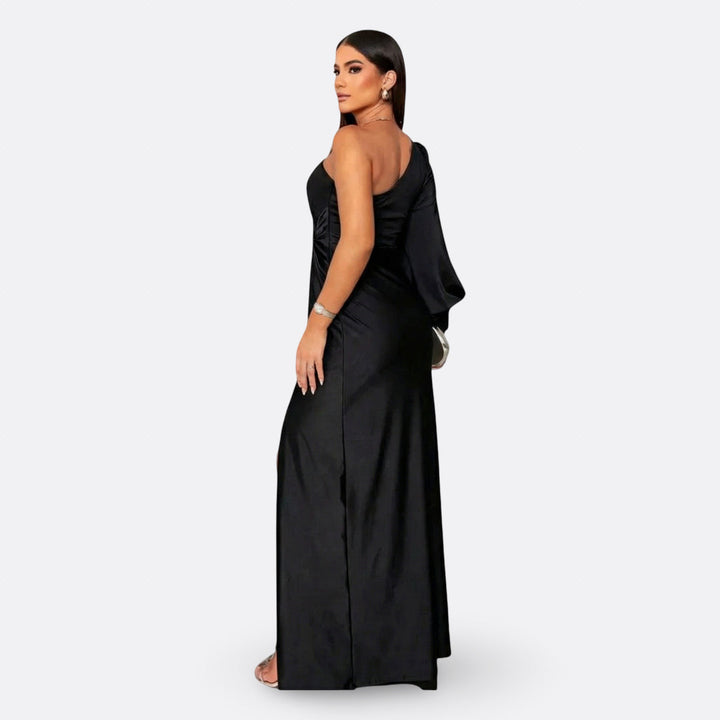 Concepta - Chic Maxi Dress