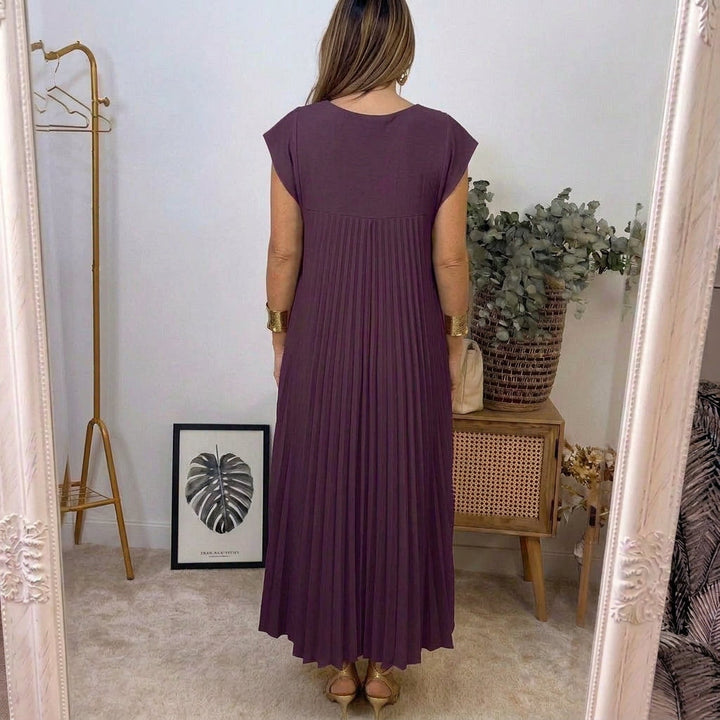 Ailionóra - Flowing Pleated Maxi Dress