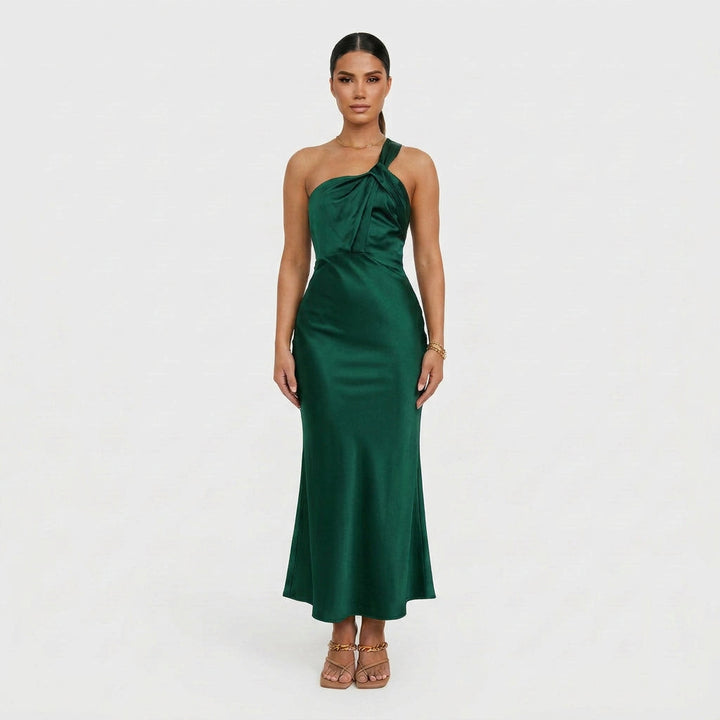 Tara - Sophisticated Maxi Dress