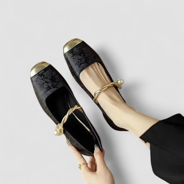 Órla - Classic Mary Jane Footwear