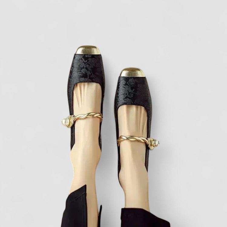 Órla - Classic Mary Jane Footwear