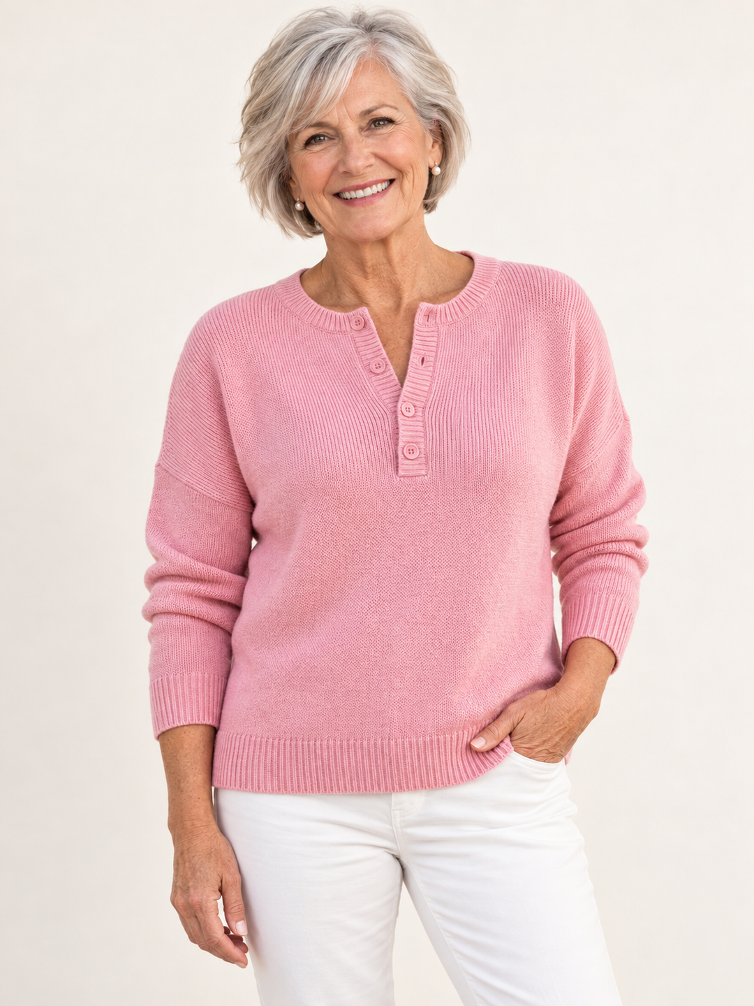 Gwen – Gracefully Designed Jumper on a mature model
