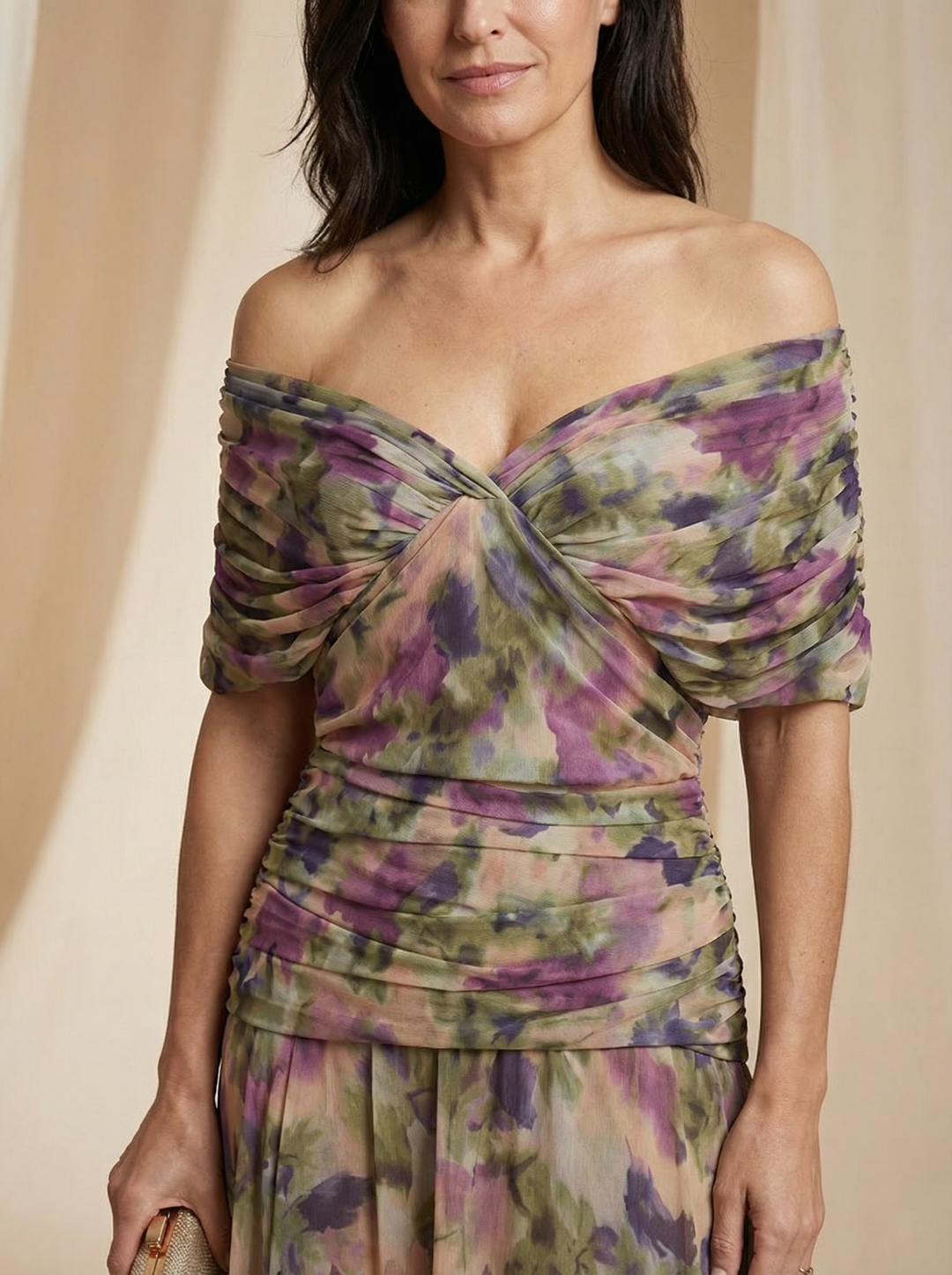 Caoimhe - Pleated V-Neck Maxi Dress