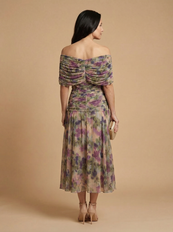 Caoimhe - Pleated V-Neck Maxi Dress