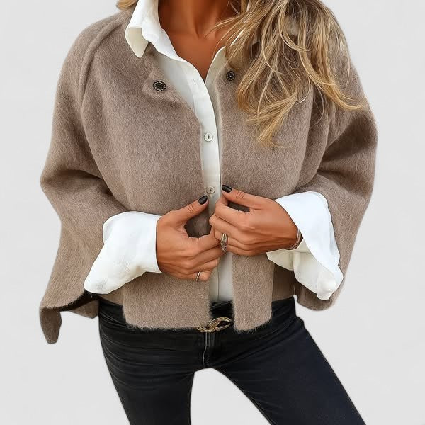 Íde - Chic Short Coat