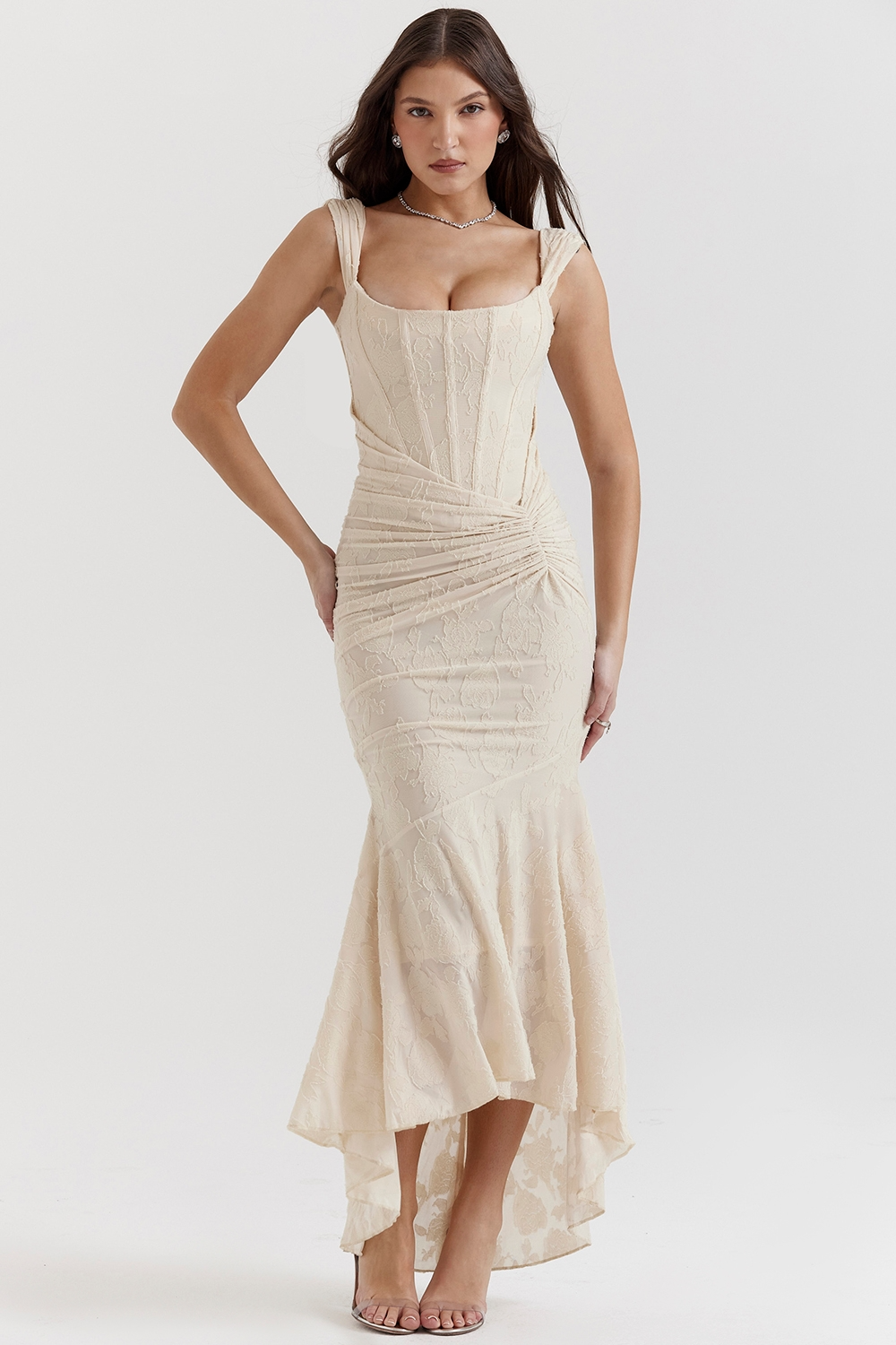 Nóra - Chic Maxi Dress