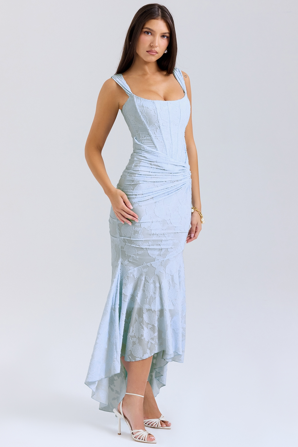 Nóra - Chic Maxi Dress