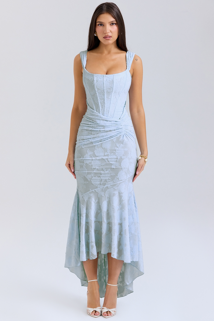 Nóra - Chic Maxi Dress
