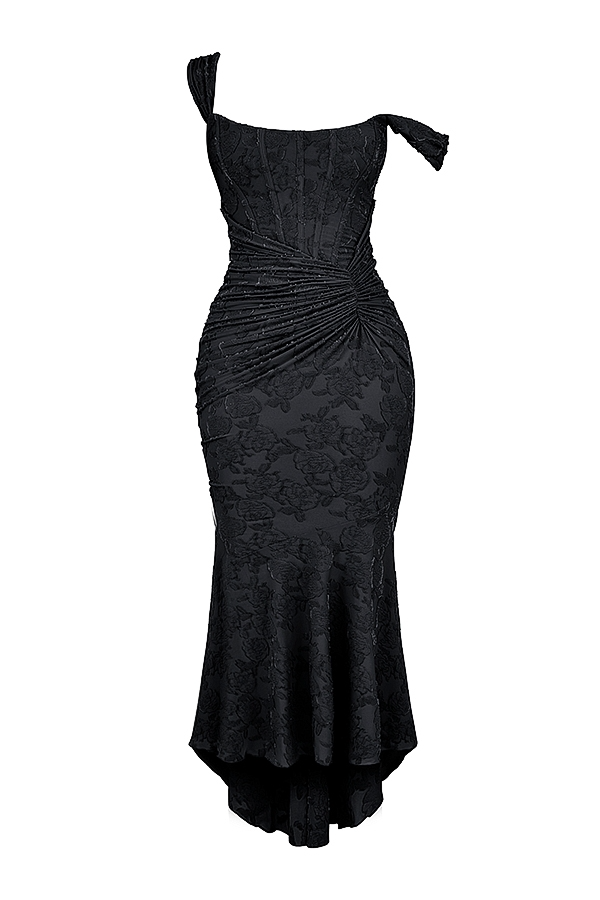 Nóra - Chic Maxi Dress