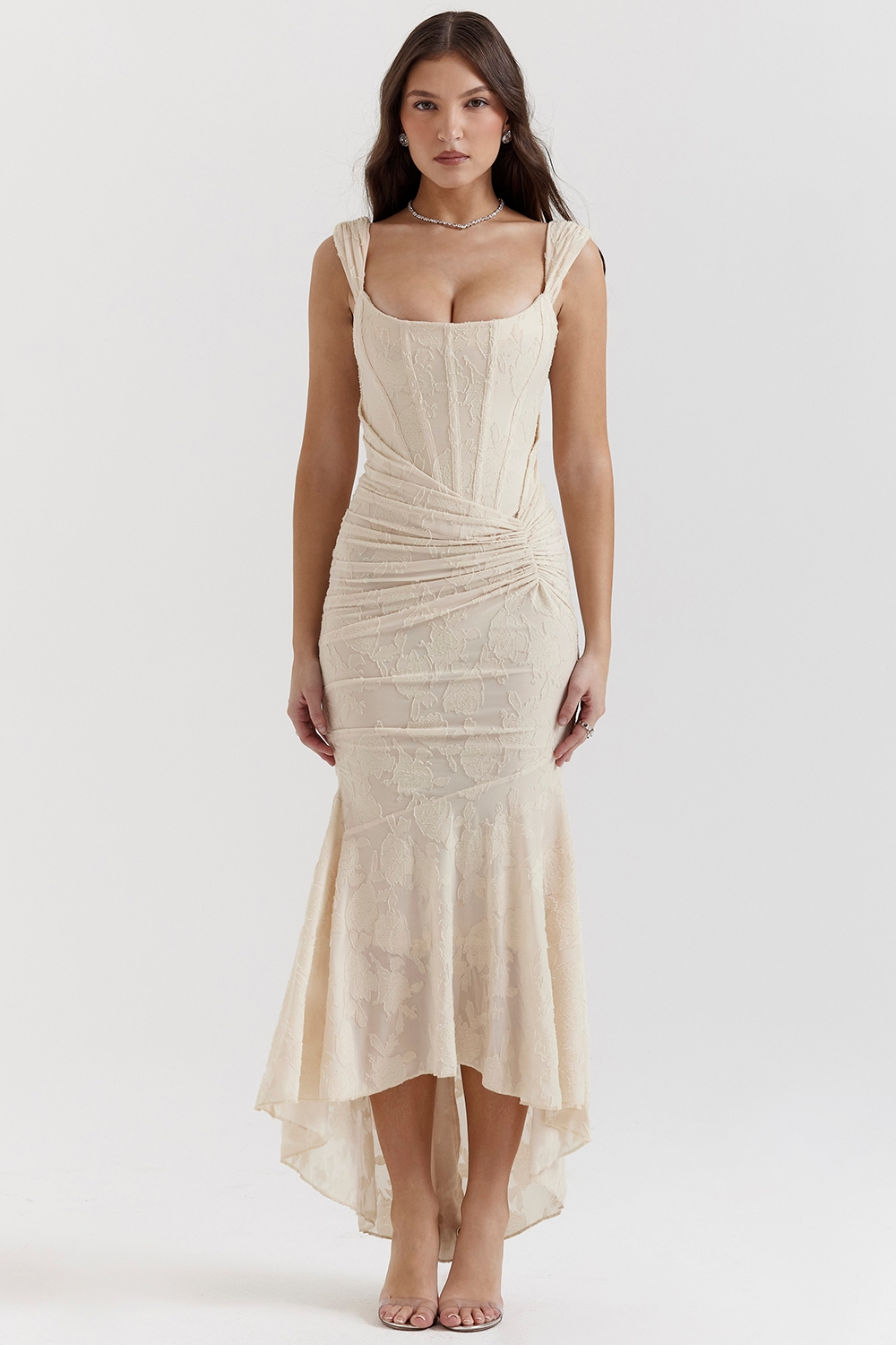 Nóra - Chic Maxi Dress