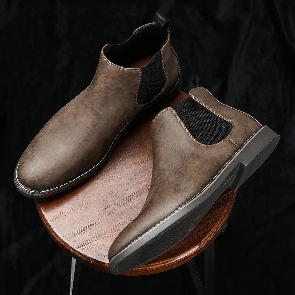 Ultan - Chic Chelsea Ankle Boots