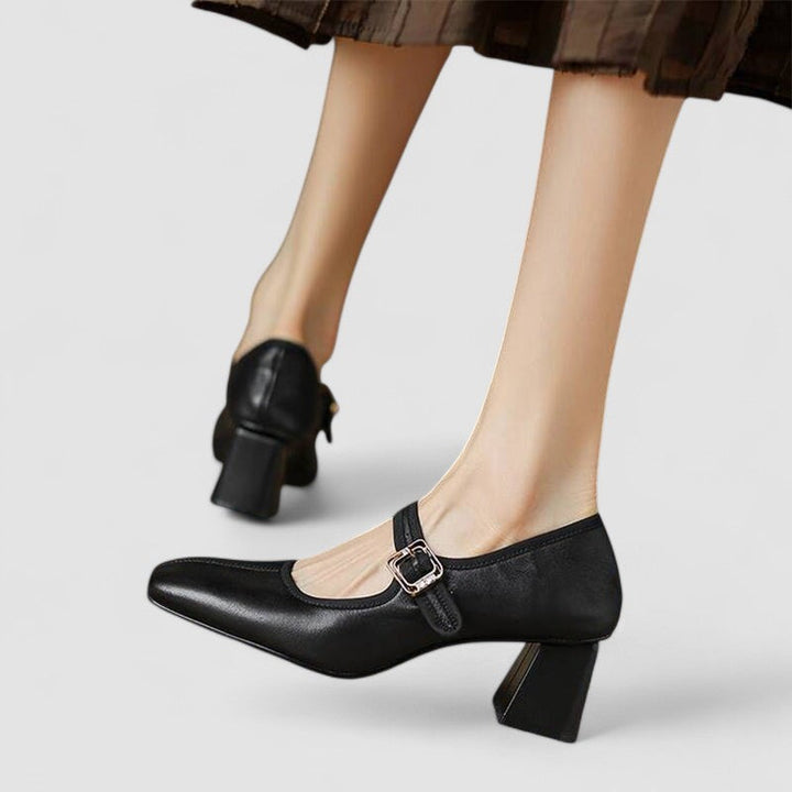 Muireann - Easy-On Orthopedic Footwear
