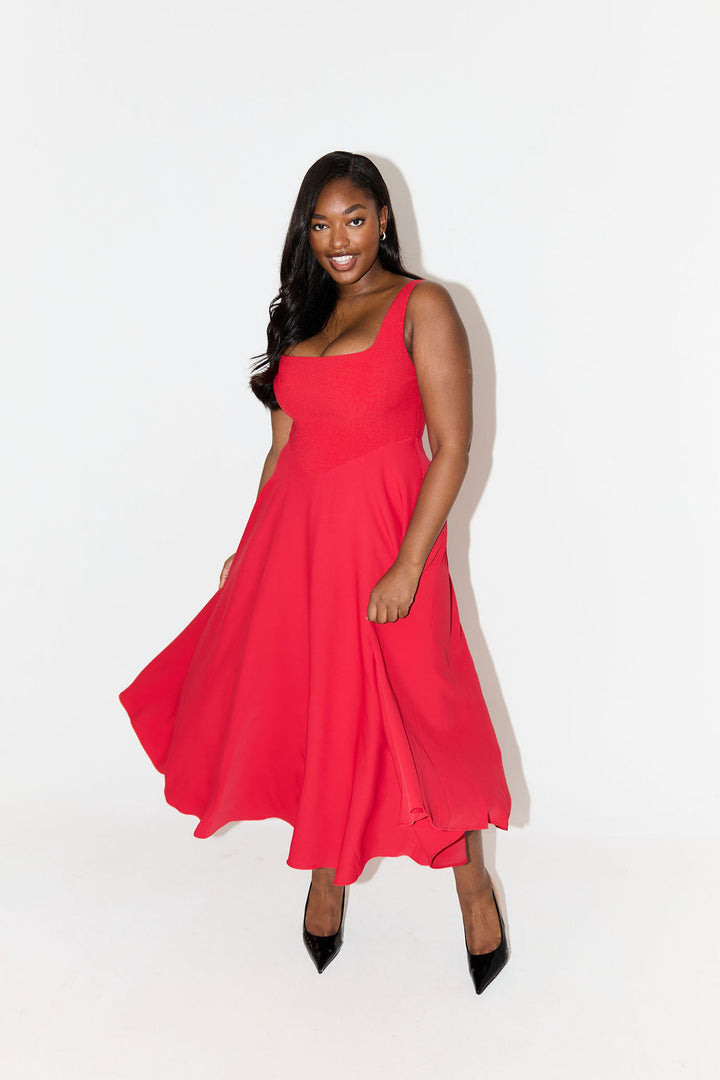 Brighid - Chic Midi Dress