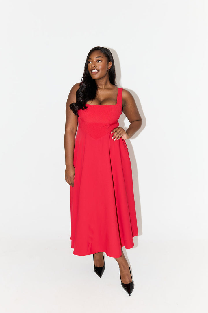 Brighid - Chic Midi Dress