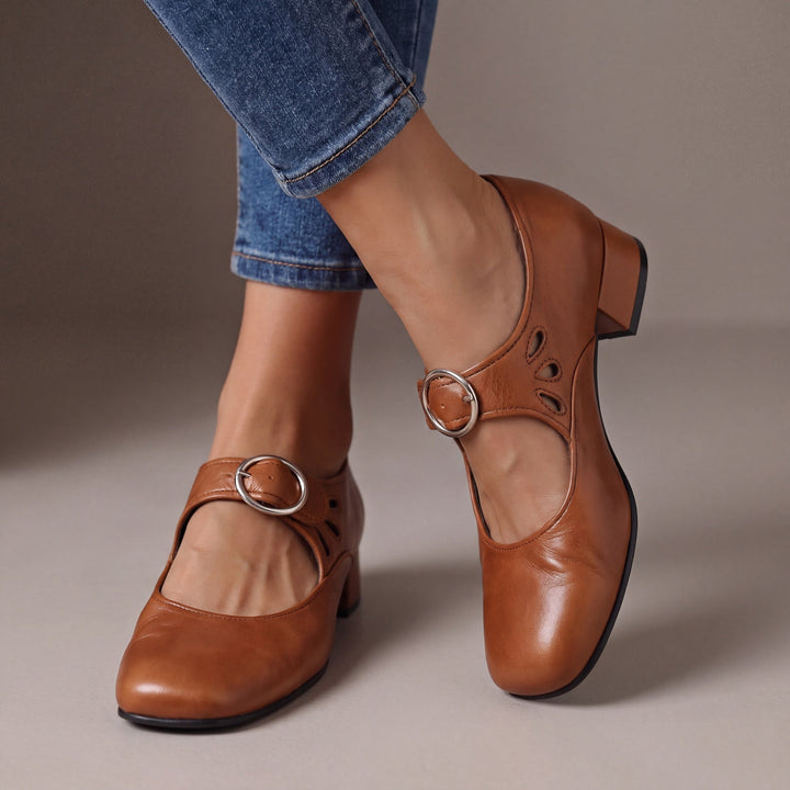 NUALA CORK | Nathalie Classic Mary Jane Shoes